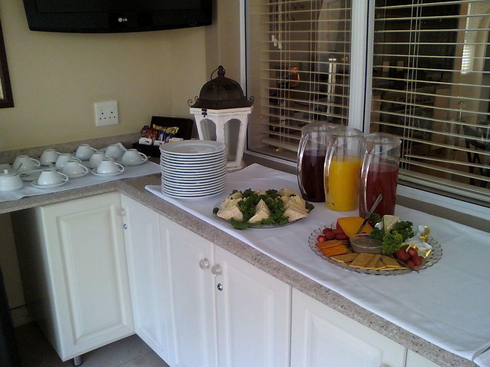 Forest Manor Boutique Guesthouse Umhlanga Rocks Екстериор снимка